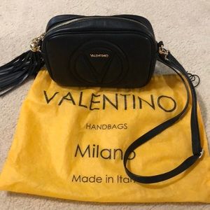 Valentino Mia Leather Camera Bag 😍
